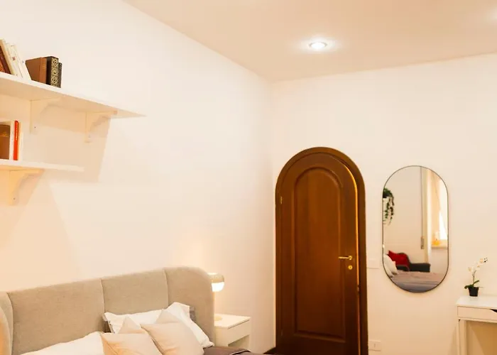 Vatican Prati Grand House Center *