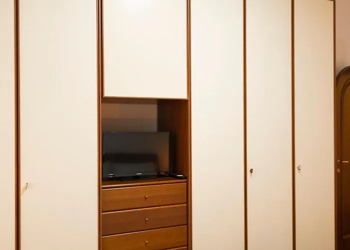 Vatican Prati Grand House Center *