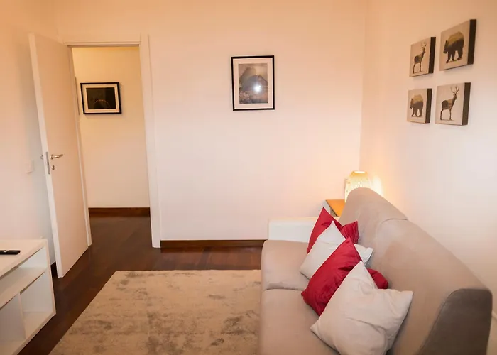 Vatican Prati Grand House Center *